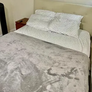 Appartement Z & Z 2, Newark